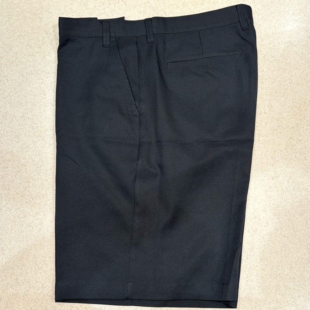Men’s Izod Golf,  Shorts! 36 waist!